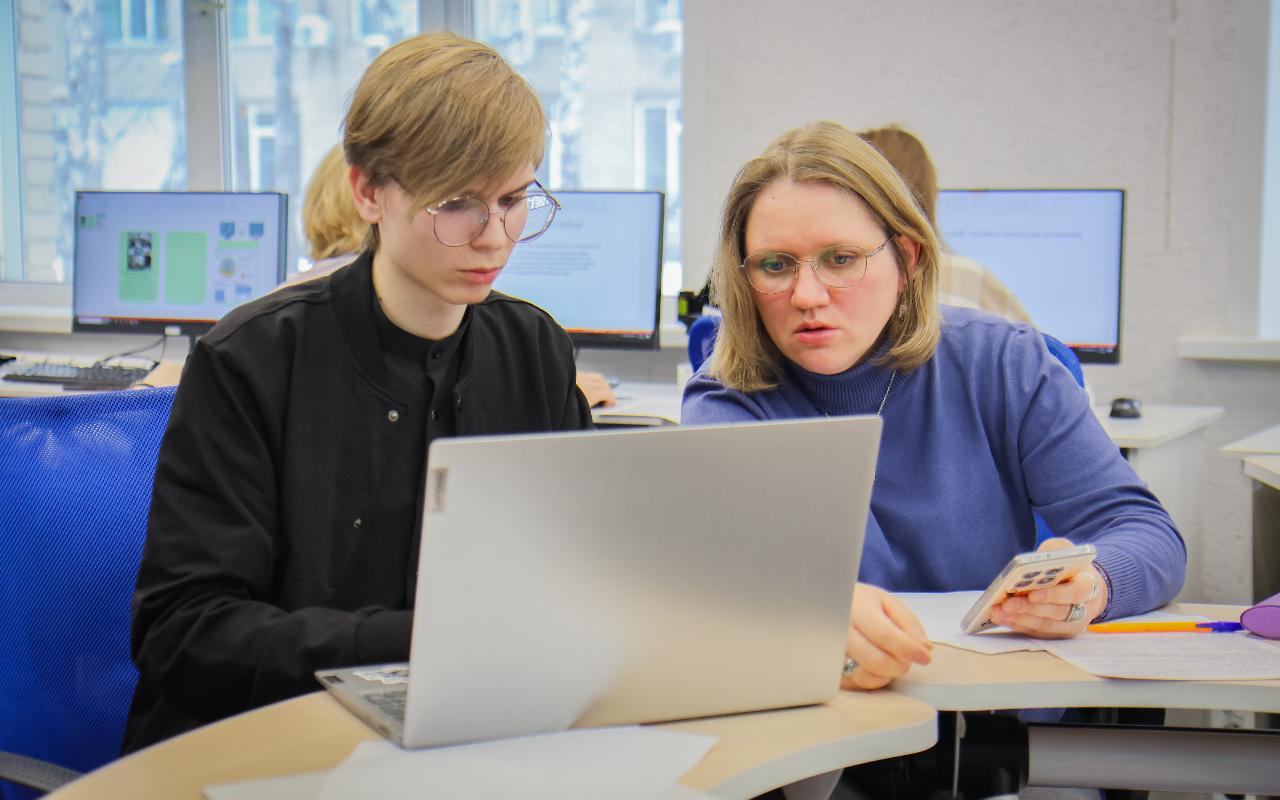 ФОТО к новости: Дневник ПедСибири. Как современные студенты решают мировые проблемы: в НГПУ прошёл финал Педагогической олимпиады