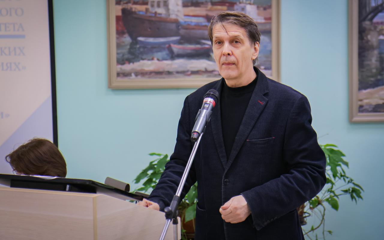 ФОТО к новости: В НГПУ открылся X Всероссийский конкурс социальных проектов, посвященный 80-летию Великой Победы и 90-летию университета