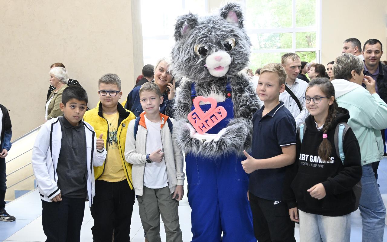 ФОТО к новости: В НГПУ стартовал региональный фестиваль инженерных проектов «Город будущего»