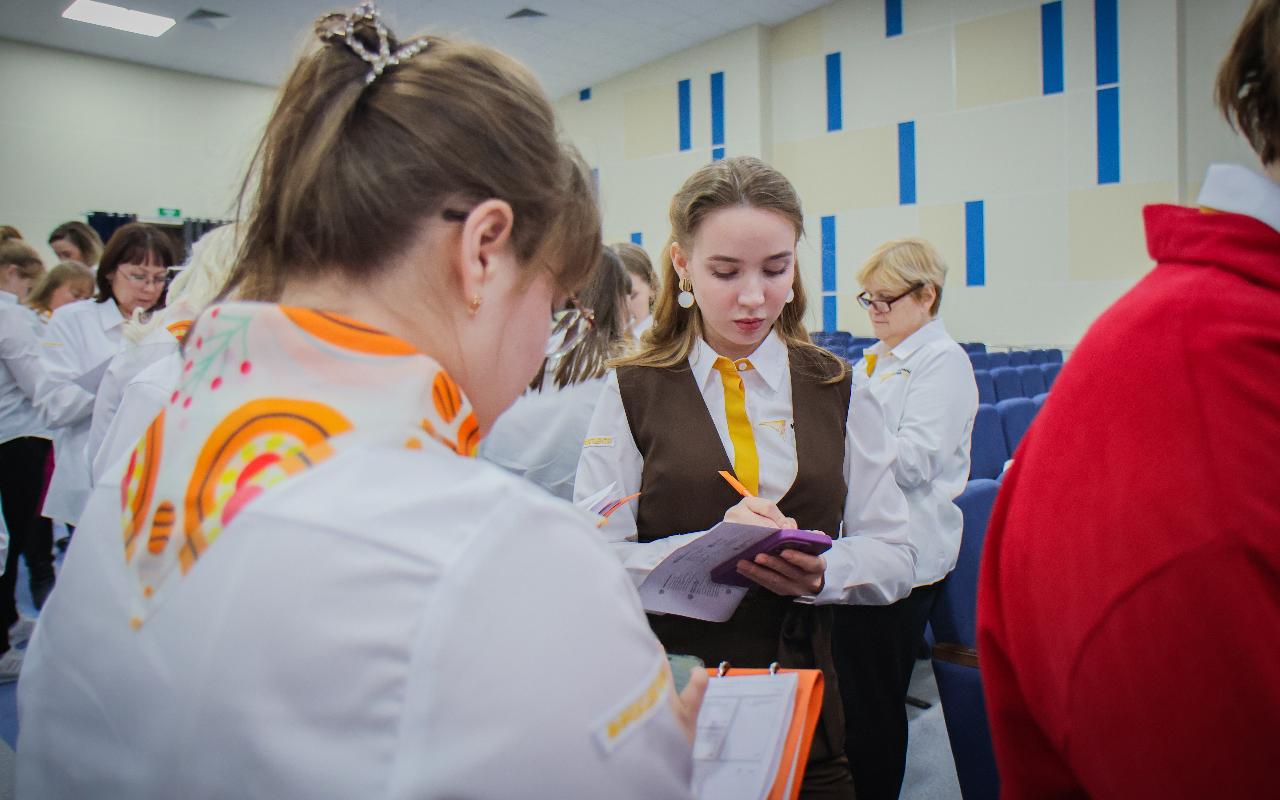 ФОТО к новости: В НГПУ стартовала всероссийская программа повышения квалификации для советников директоров по воспитанию