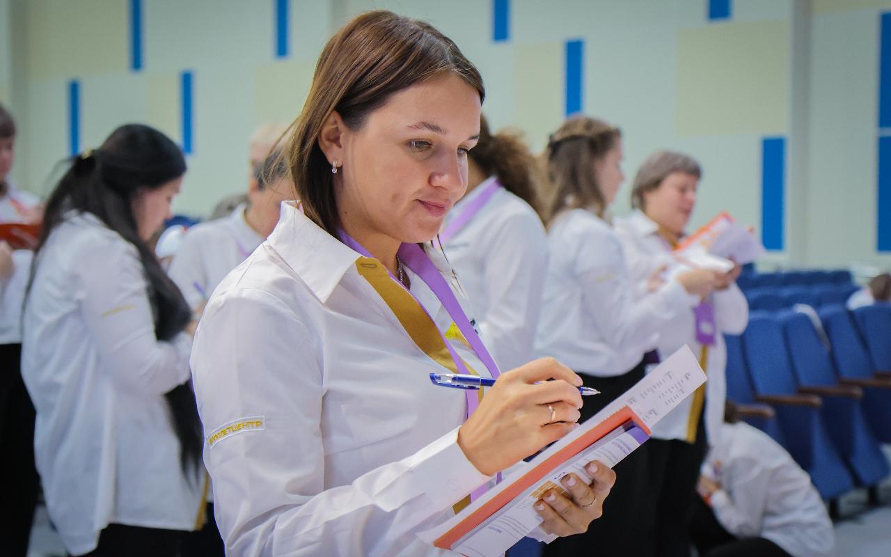 ФОТО к новости: В НГПУ стартовала программа повышения квалификации советников директоров по воспитанию