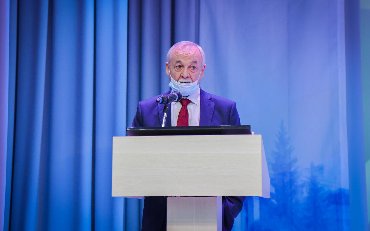 ФОТО к новости: Сергей Александрович Нелюбов избран ректором НГПУ