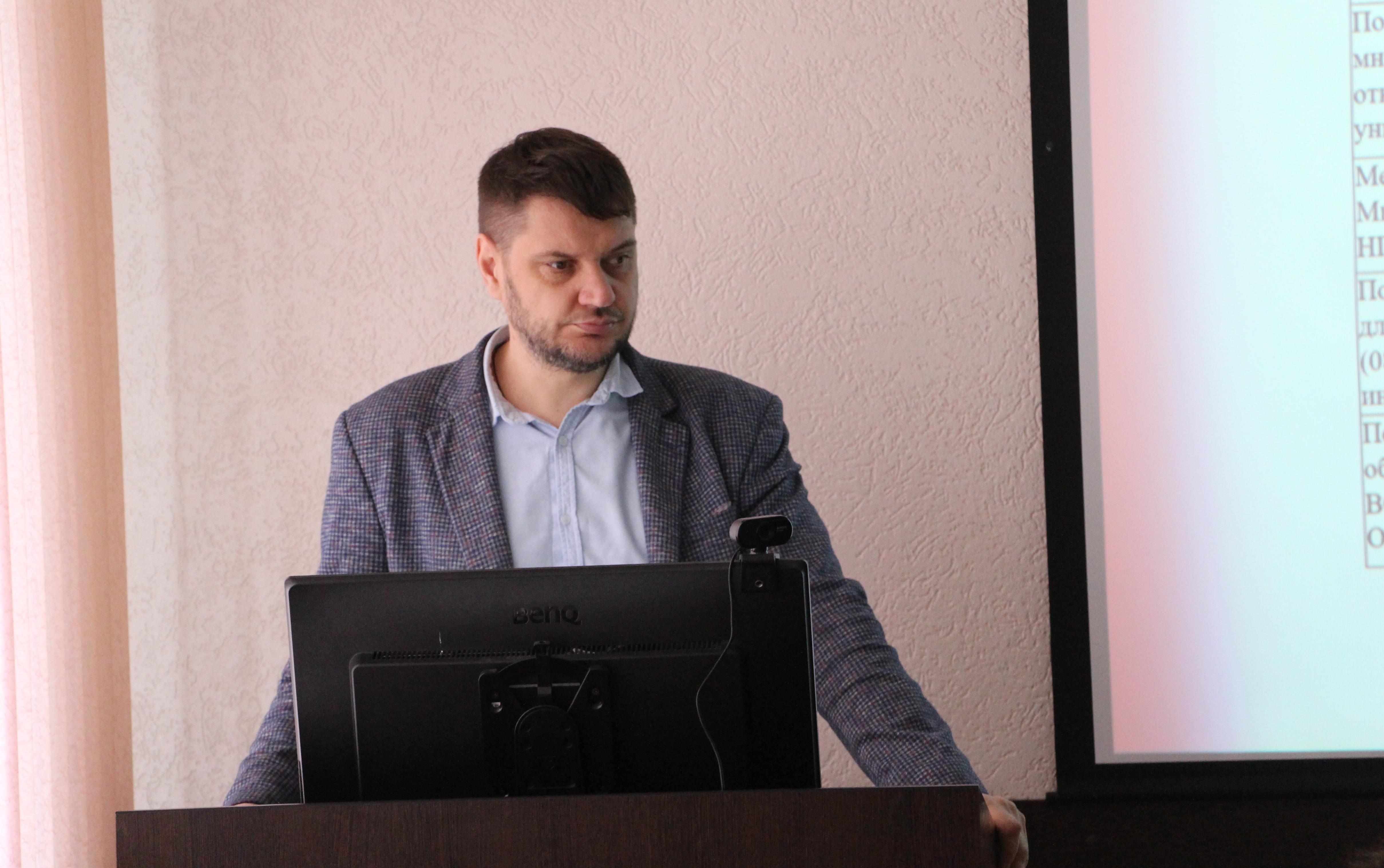 ФОТО к новости: Обновление инфраструктуры НГПУ – дело всего коллектива