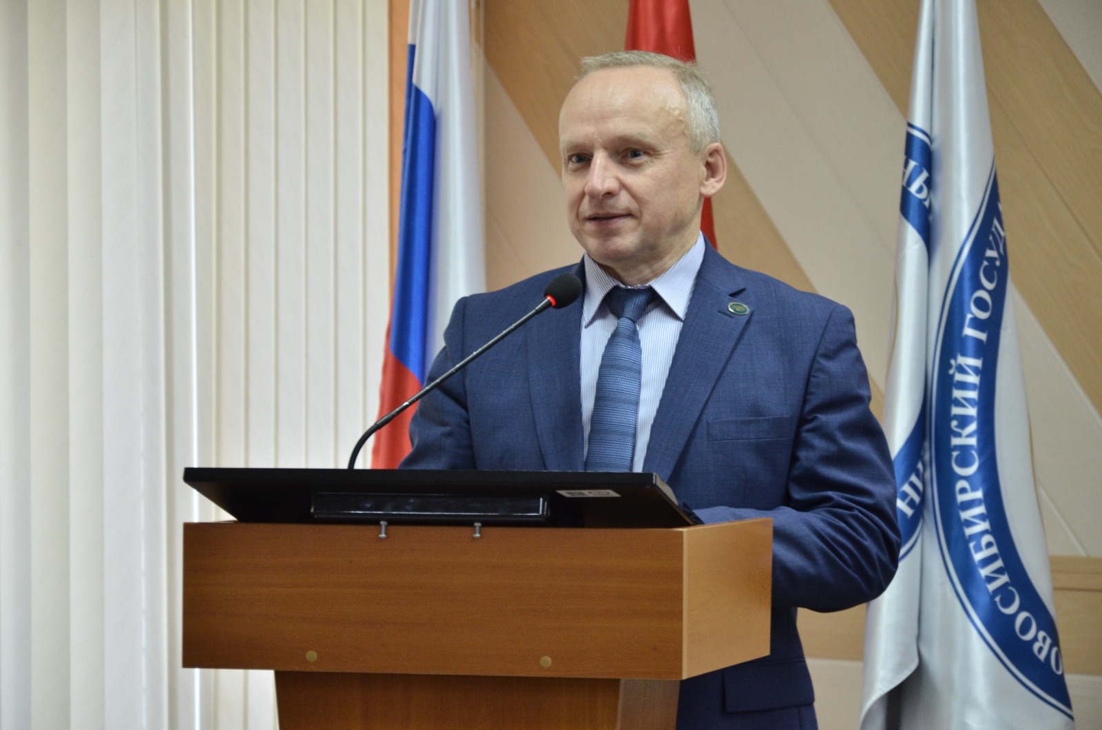 ФОТО к новости: Общественный совет ФФК НГПУ впервые наградил лучших студентов факультета