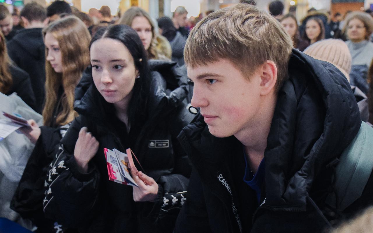 ФОТО к новости: День открытых дверей вузов Новосибирской области: НГПУ — в центре внимания абитуриентов