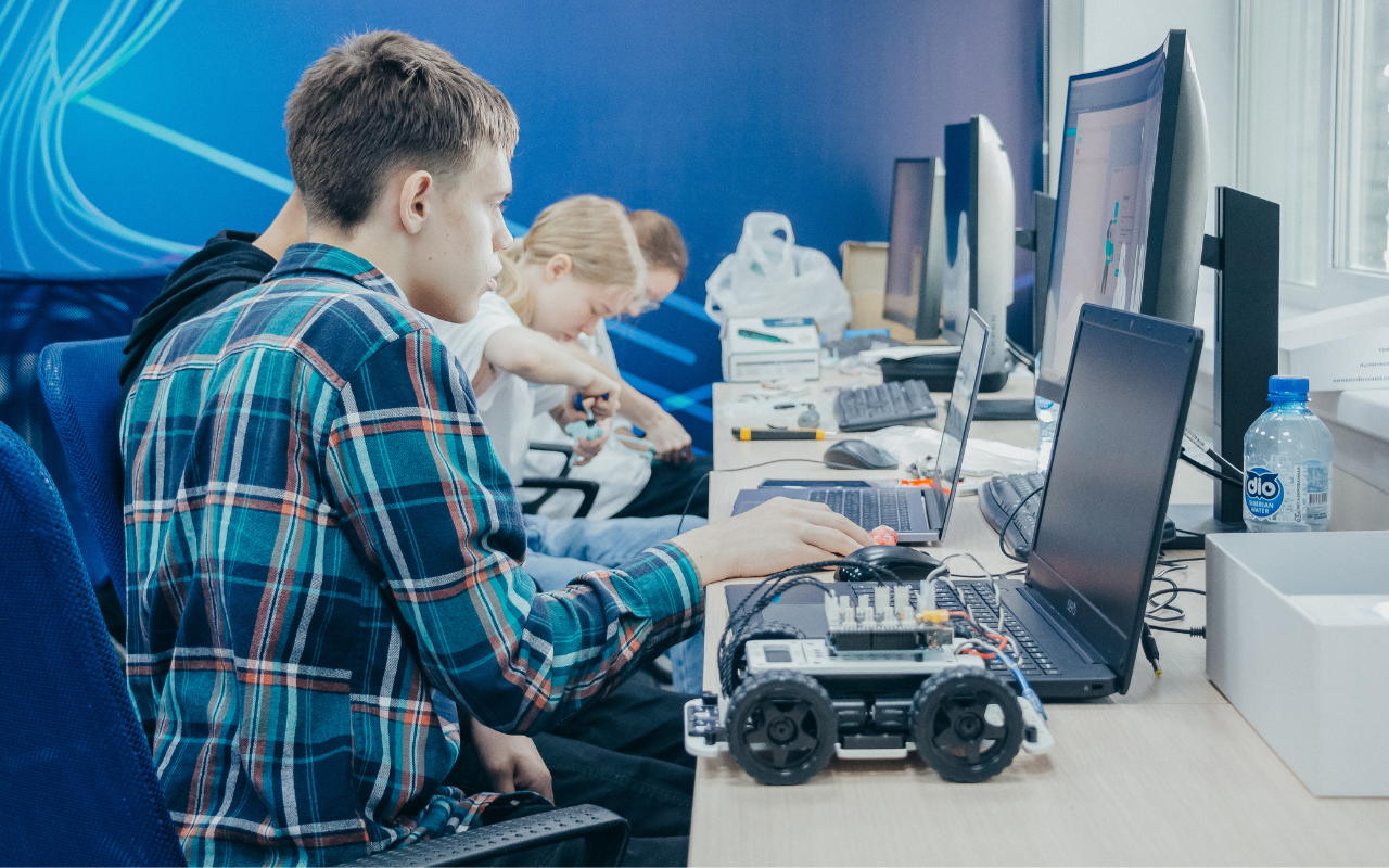 ФОТО к новости: Четвертый день на «Острове»: завтра финал 