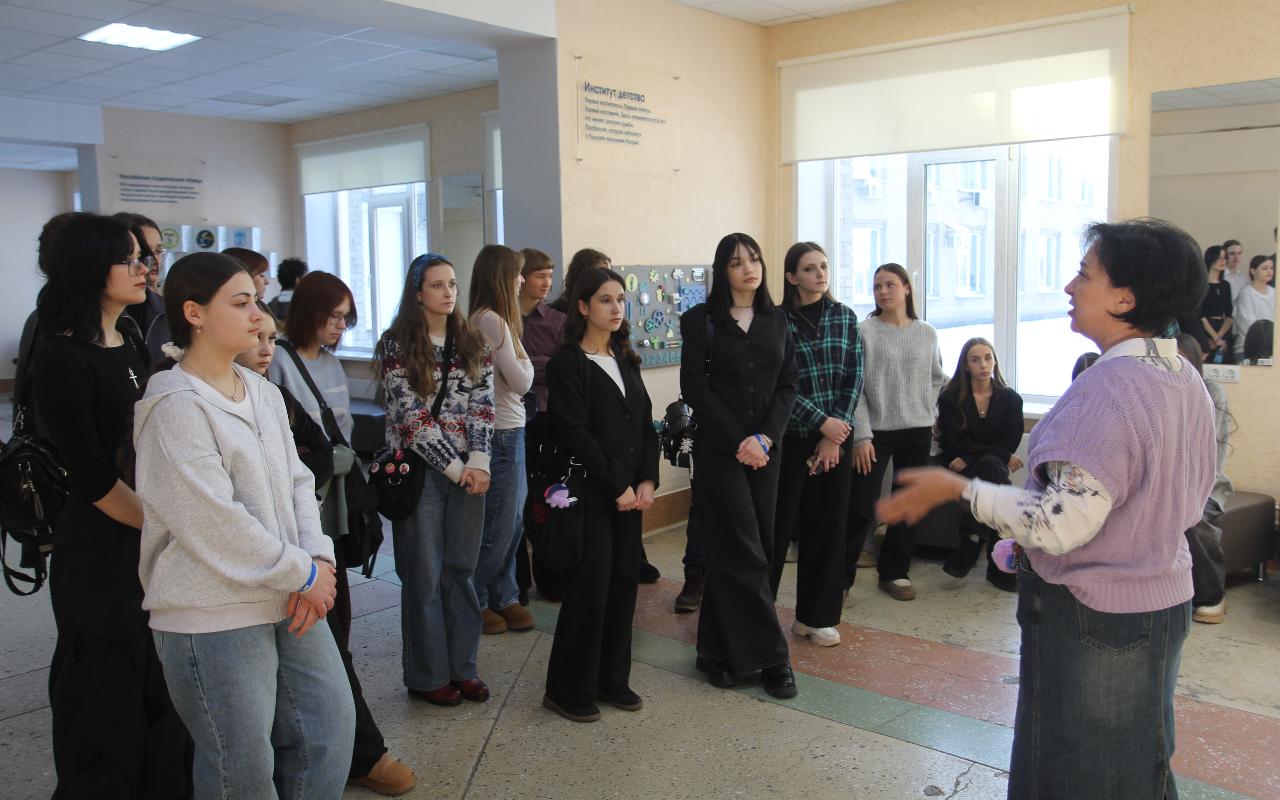 ФОТО к новости: Выпускников НГПУ ждут на работу в наукограде Кольцово