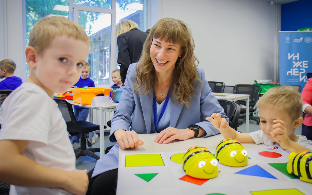 ФОТО к новости: «Город будущего» в НГПУ: идеи крепнут, команды работают, университет — на всех площадках