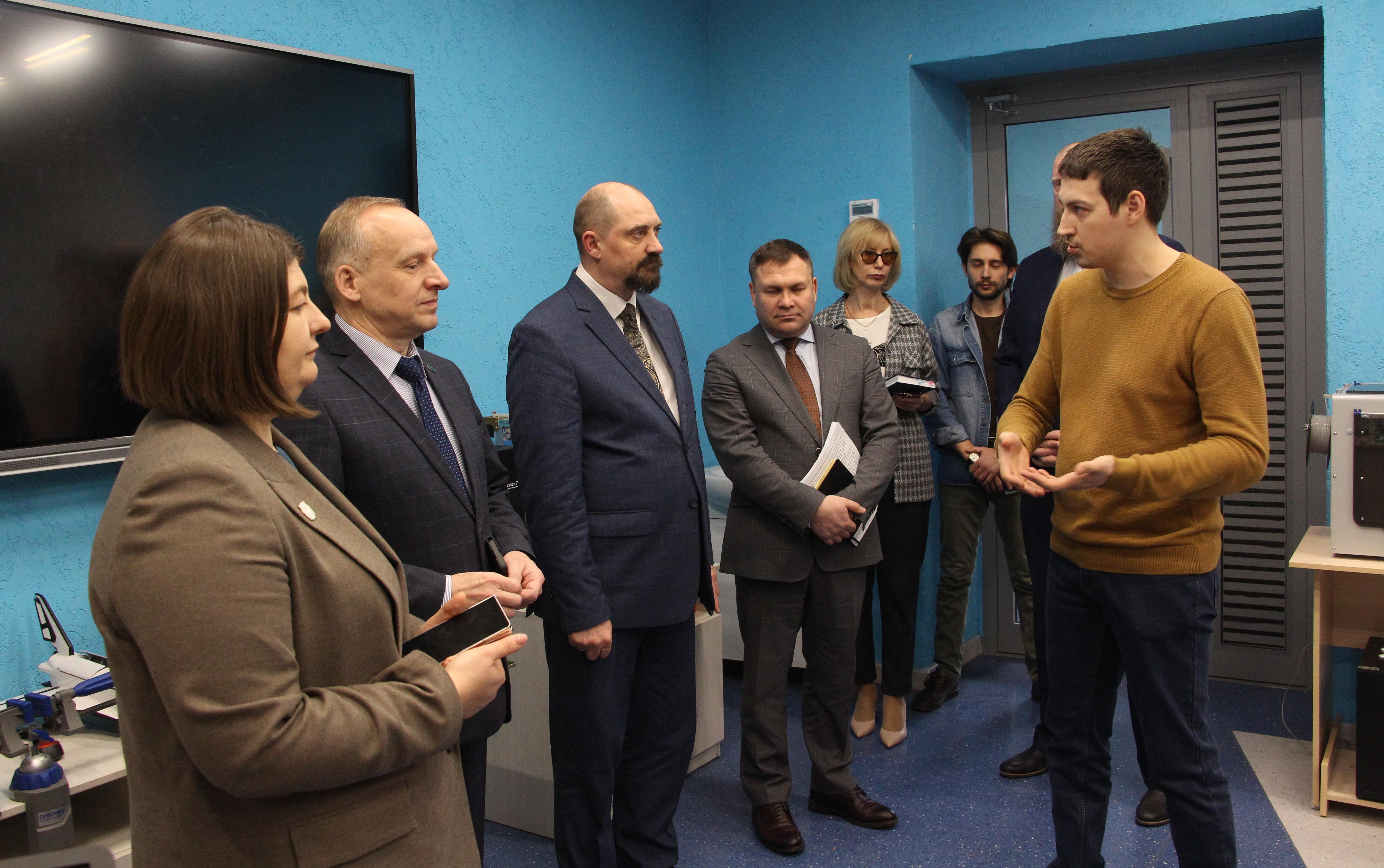 ФОТО к новости: НГПУ и Камчатский госуниверситет находят общие точки роста 