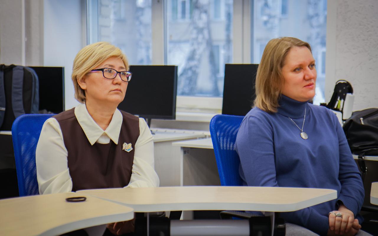 ФОТО к новости: Дневник ПедСибири. Как современные студенты решают мировые проблемы: в НГПУ прошёл финал Педагогической олимпиады