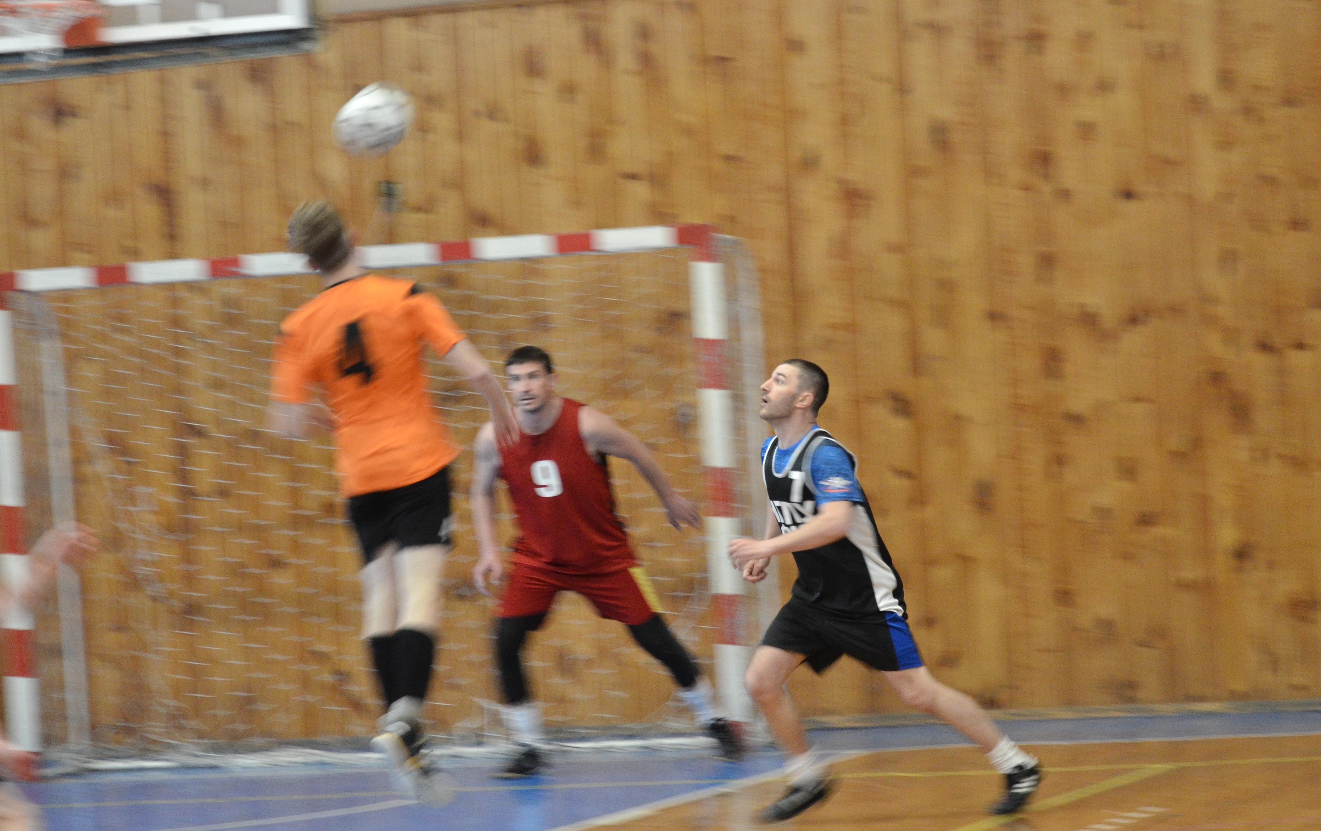 ФОТО к новости: Фиджитал-соревнования и другие виды спорта: дружеский турнир в честь ФФК НГПУ