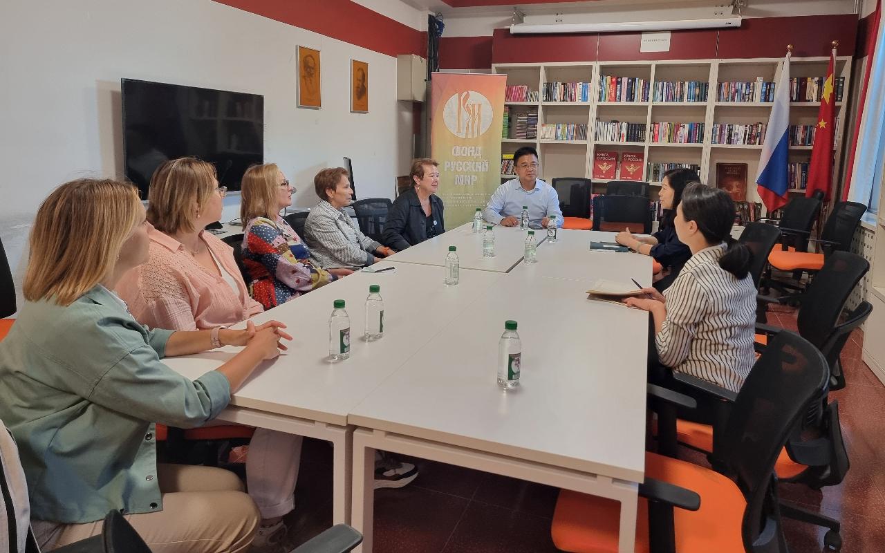 ФОТО к новости: Завершилась работа делегации НГПУ в Китайской Народной Республике