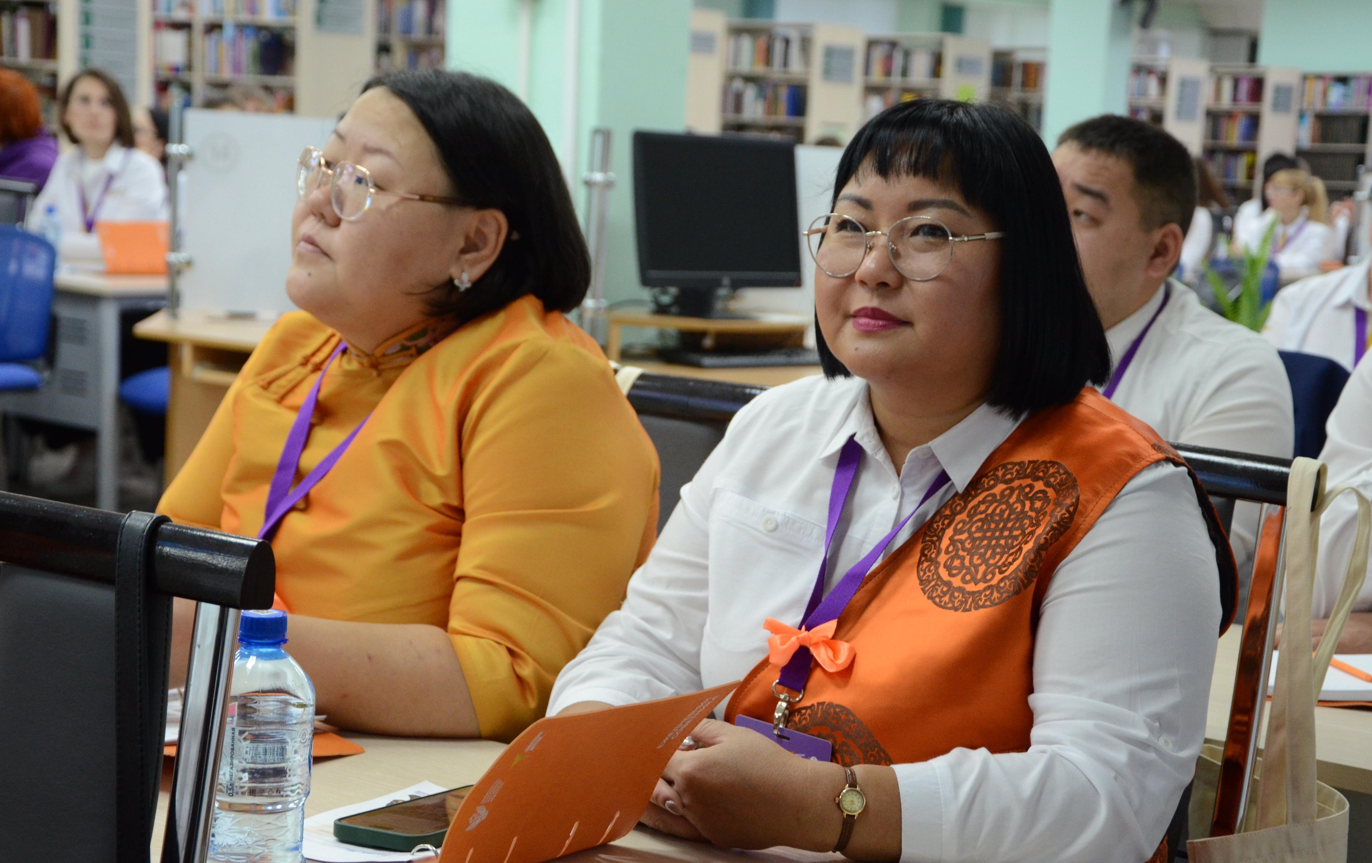 ФОТО к новости: Обучение советников по воспитанию: решаем большие задачи