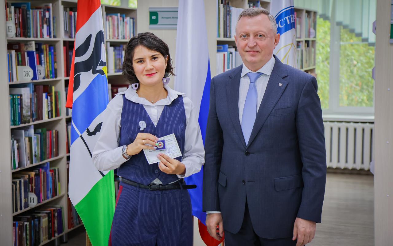 ФОТО к новости: Главная ценность университета: лучшие работники НГПУ удостоены наград и почётных званий Министерства просвещения Российской Федерации