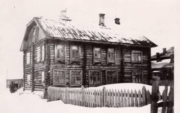 Студенческое общежитие г. Колпашево, 1942 г.