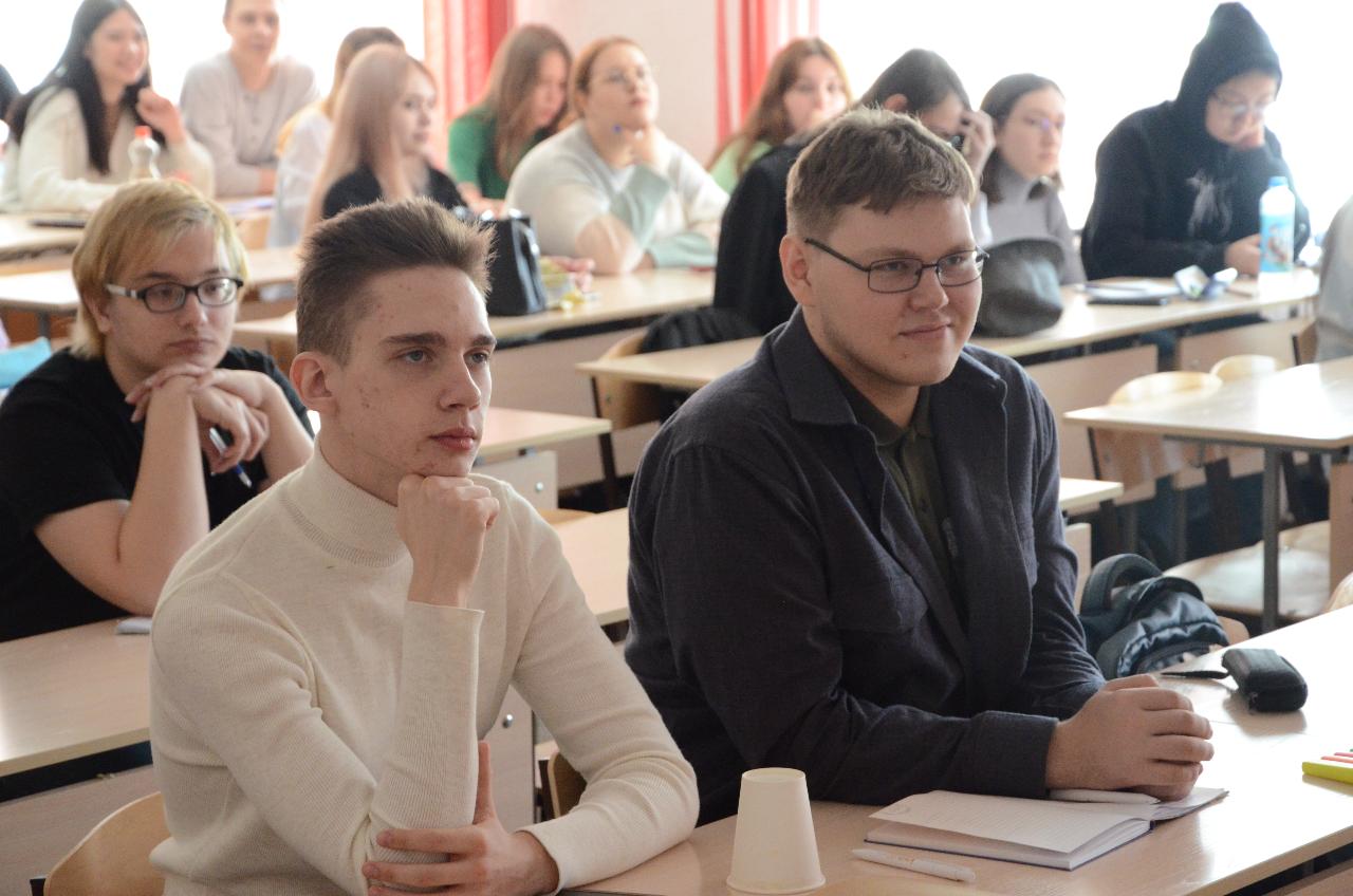 ФОТО к новости: В НГПУ прошел проектный этап конкурса «Ученик года Новосибирска» 